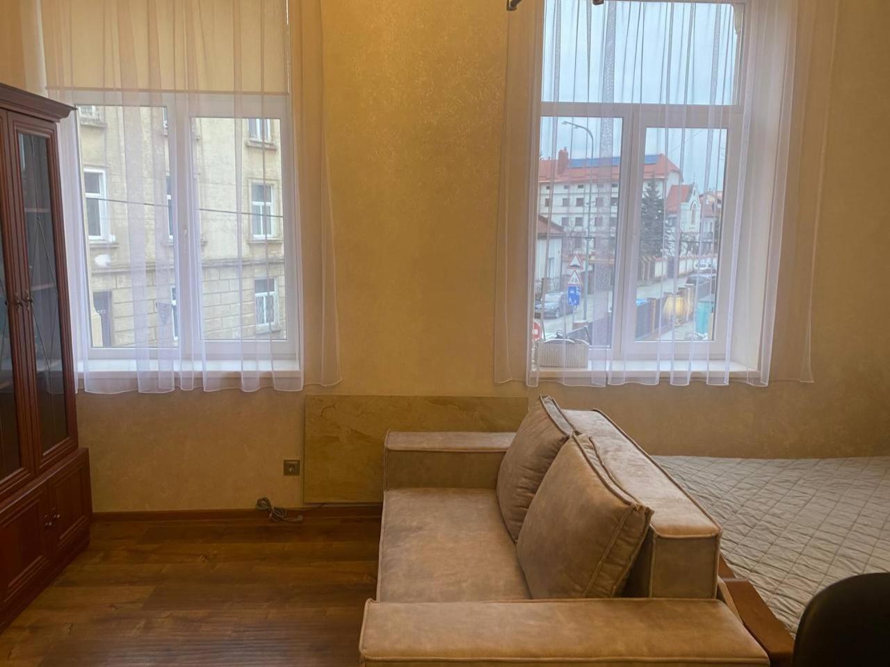 Апартаменти На Вулиці Антоновича Lviv Luaran gambar